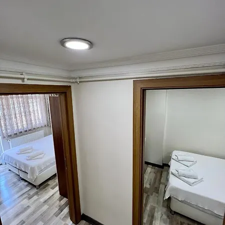 Hotel Eyfel