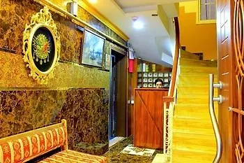Hotel Eyfel 3*
