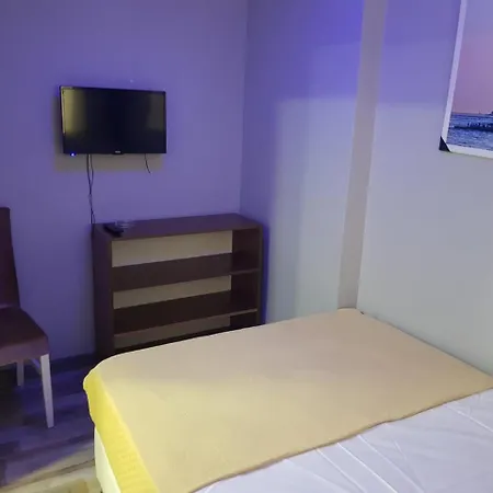 Eyfel 3* Stambuł
