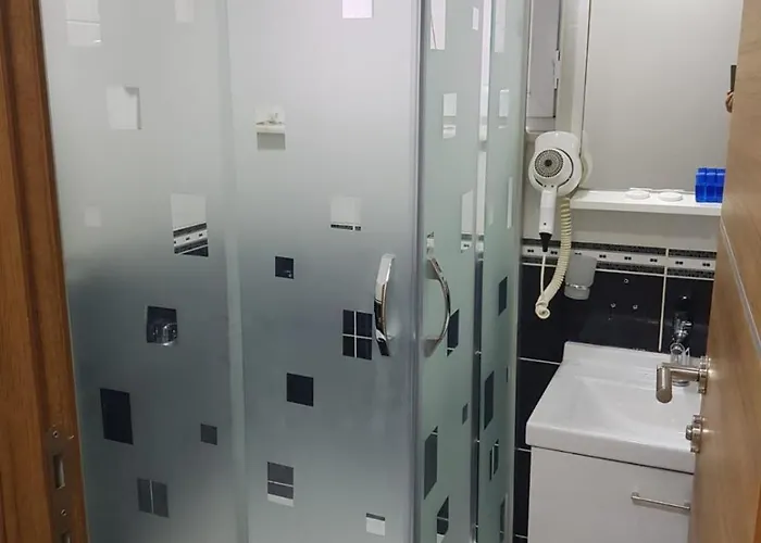 Eyfel 3* イスタンブール